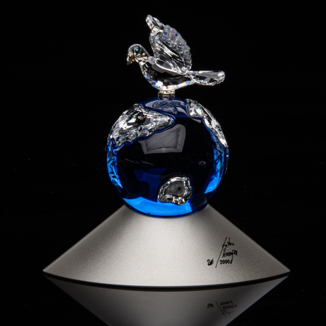 CrystalWebShop- CrystalWebShop.com Specialised in Swarovski